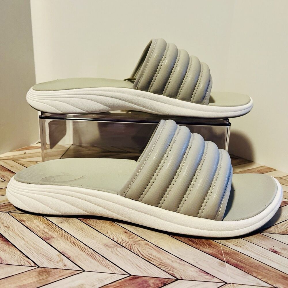 Olukai Komo Slide Men's 9 Sandals‎ Mist Grey White Lightweight 10531-DWDW Padded - Picture 2 of 7